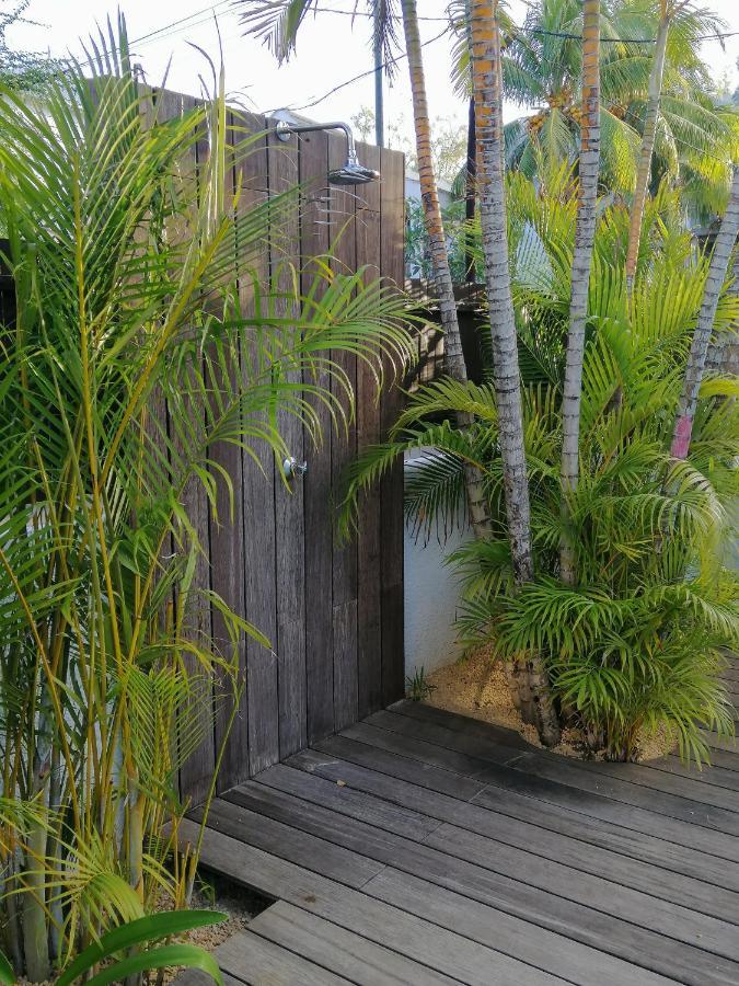 Les Cerisiers - Beach Apartment With Pool, Few Steps To The Beach Flic-en-Flacq Exterior foto